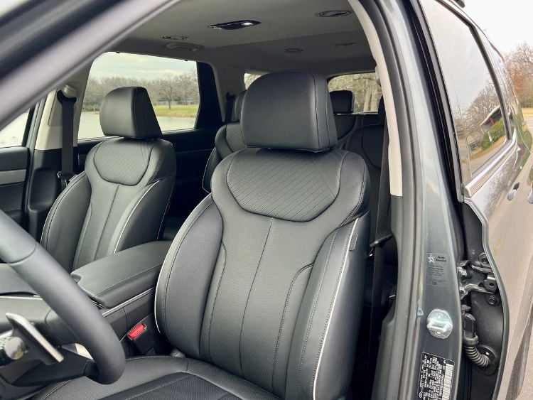 2024-hyundai=palisade-xrt--front-row-carpro..jpg.