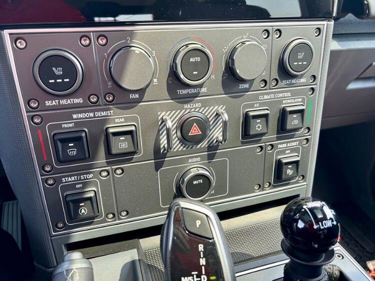 2024-ineos-grendaier-middle-command-1jpg