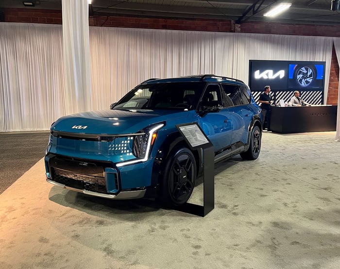Say Hello To The Kia EV9 3-Row Electric SUV
