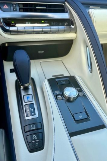 2024-lexus-lc500h-bespoke-console-carpro