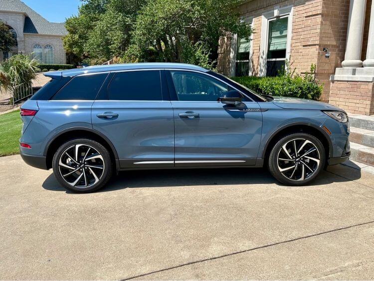 2024-lincoln-corsair-hero-2a-carpro