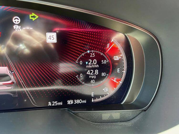 2024-mazda-cx-70-mpg-carpro (1)