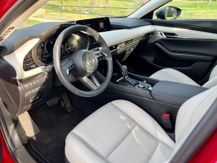 2024-mazda3-interior-1-carpro.