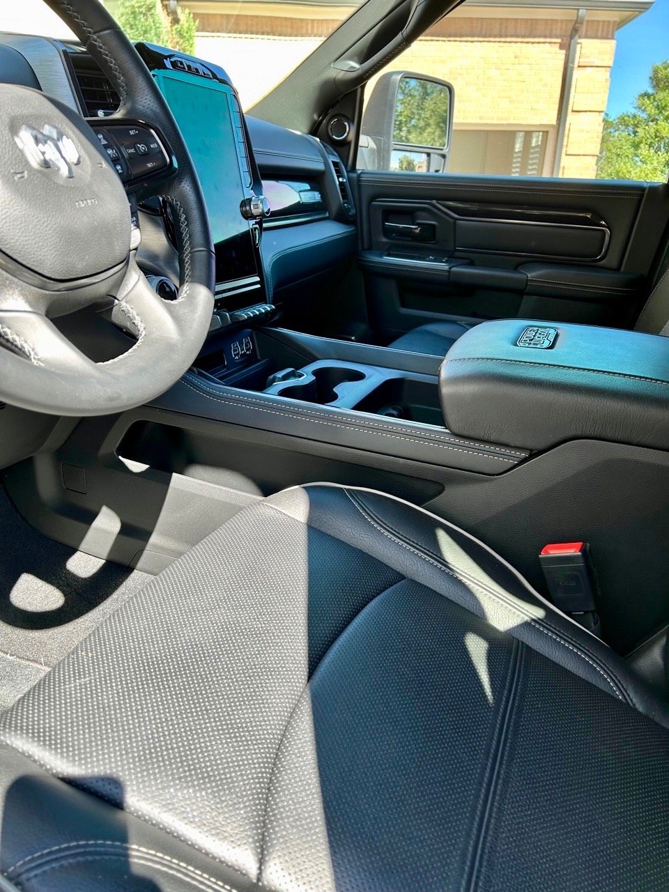 2024-ram-power-wagon-front-searcarpro (1)