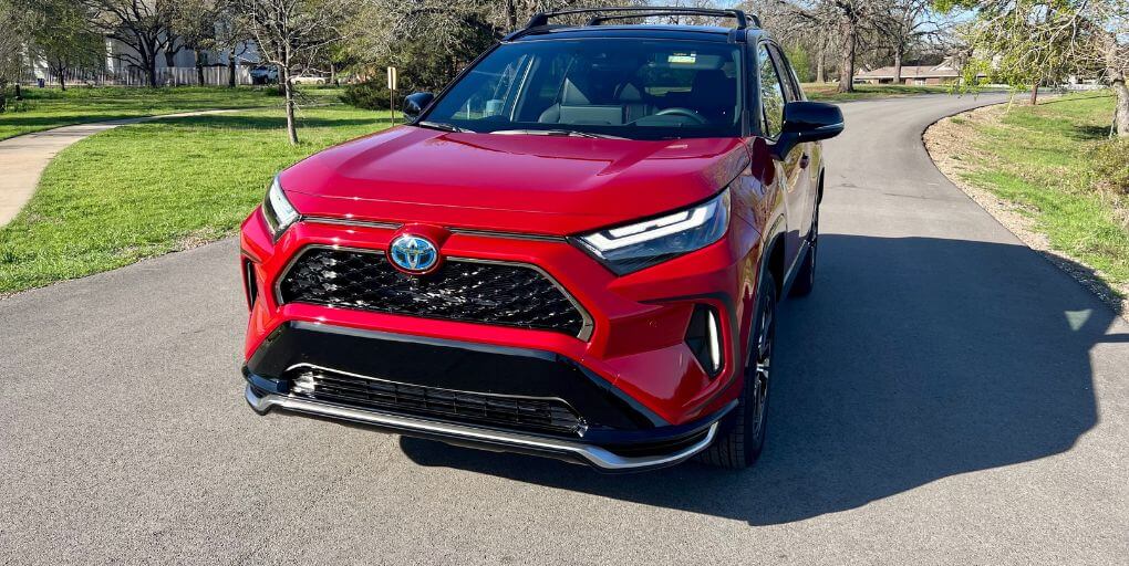 2024 Toyota RAV4 Prime XSE. Photo: CarPro.
