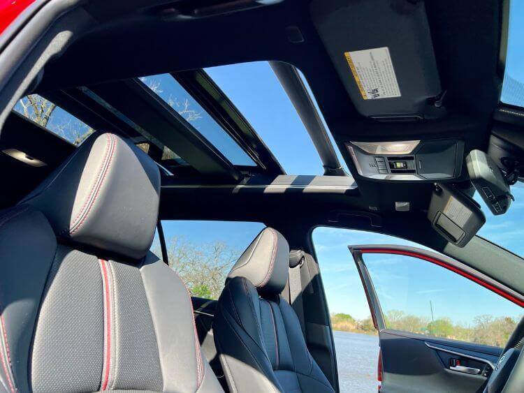 2024-toyota-rav4-xse-prime-sunroof-2