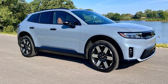 Electric Vehicle Sales Set New Record in Q4-Top 10 Sellers 