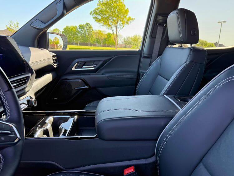 2025-Chevy Silverado LT-cabin-console-bin-carpro.jpg