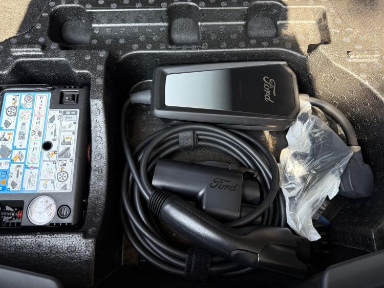 2025-Ford-Mustang-Mach-e-charger