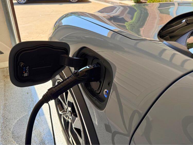 2025-Ford-Mustang-Mach-e-charging-level-2