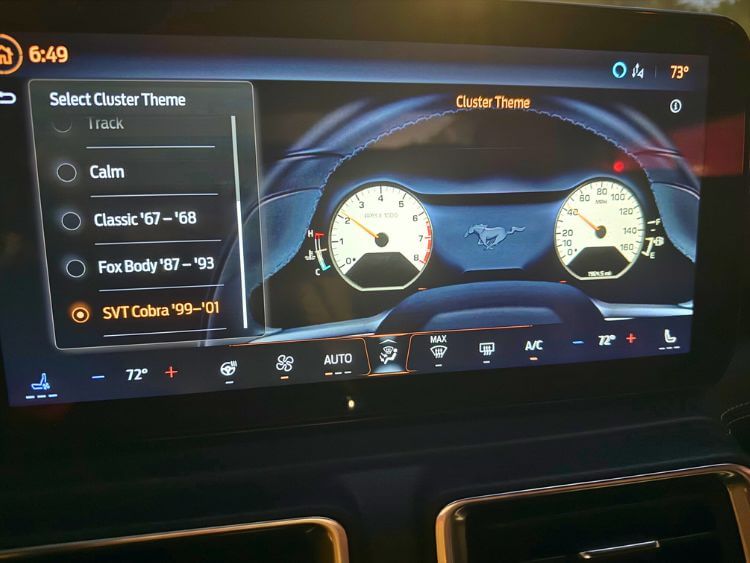 2025-Ford-MustangGTPremium-convertible-digital-cluster .jpg.