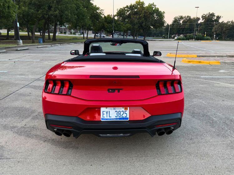 2025-Ford-MustangGTPremium-convertible-exterior-05-tail-end .jpg.