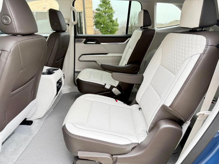 2025-GMC Acadia-denali-2nd-row