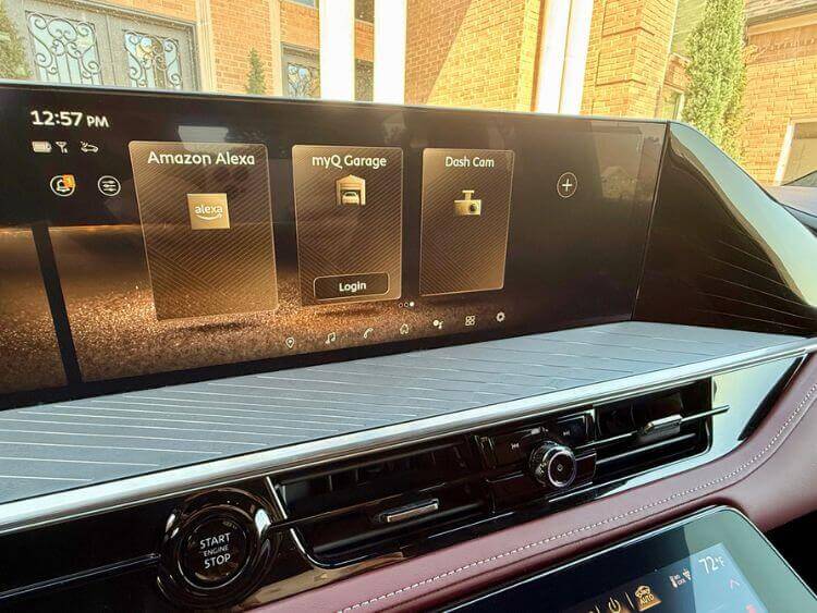 2025-INFINITI-QX80-dash-alexa-garage-carpro-1