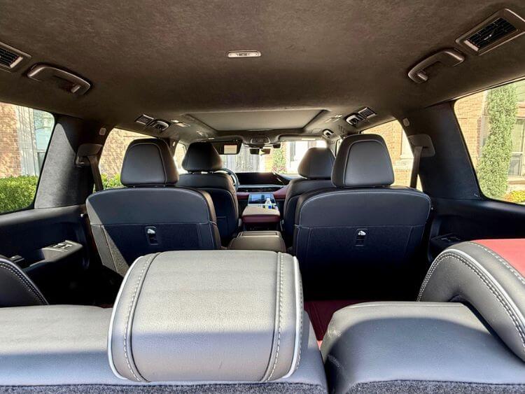 2025-INFINITI-QX80-interior--carpro.jpg (1)