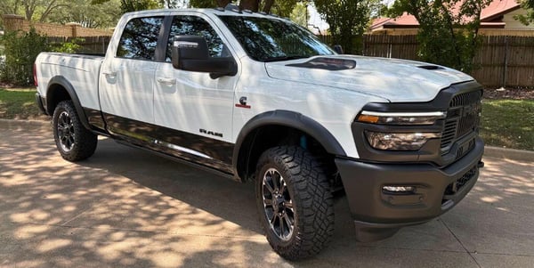 2025-Ram-2500-Limited-Longhorn-hero-2-carpro.jpg