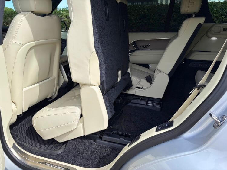 2025-Range-Rover-SE-long-wheelbase-2nd-row-power-seat-carpro-jpg