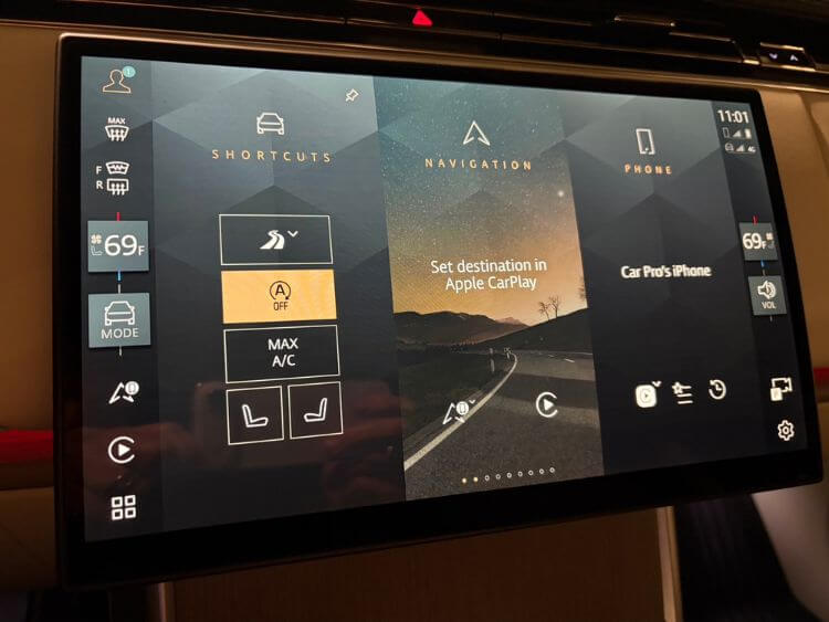 2025-Range-Rover-SE-long-wheelbase-multimedia-main-page-carpro-jpg