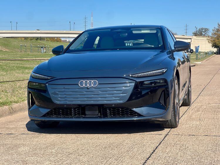 2025-audi-a6-etron-sportback-prestige-exterior-grille-carpro