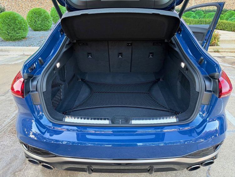 2025-audi-s5-edition-one-cargo-carpro