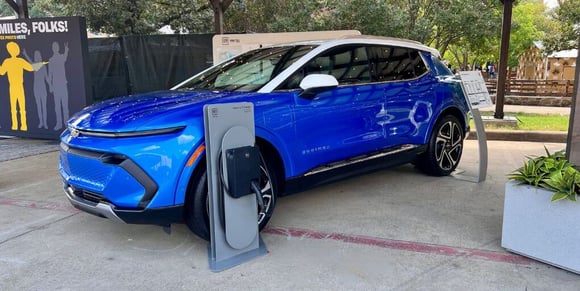 2025-chevrolet-equinox-ev-state-fair-carpro (1)