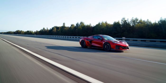 Stock 2025 Corvette ZR1 Hits 233 Miles Per Hour