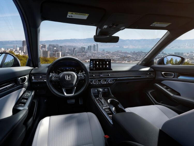 The Honda Civic Hybrid Is Back!