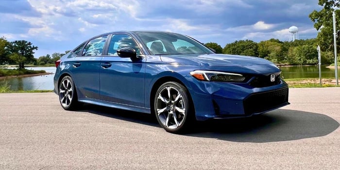 Autotrader Names Best New Cars Of 2025