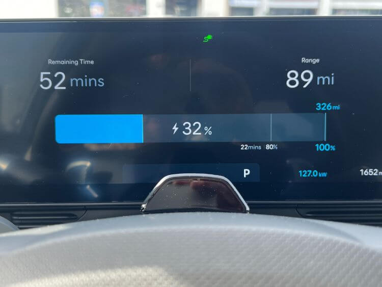 2025-hyundai-ioniq5-limited-charging-screen-jpg