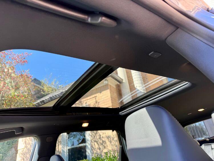 2025-infiniti-qx60-pano-sunroof-carpro.jpg