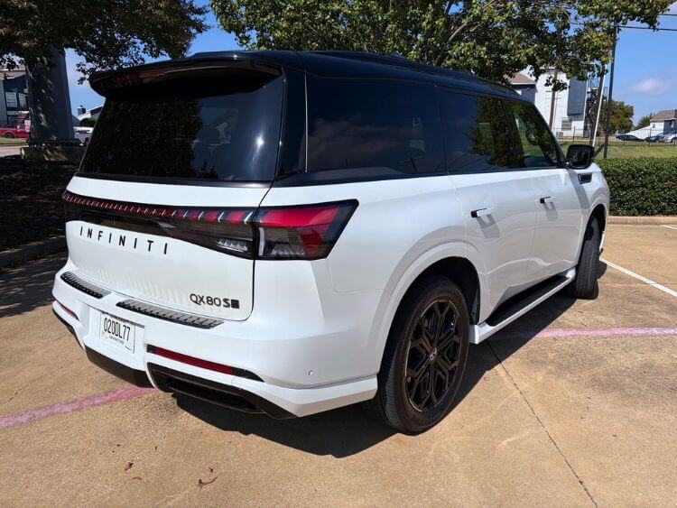 2025-infiniti-qx80-s-rear-quarter-carpro.jpg