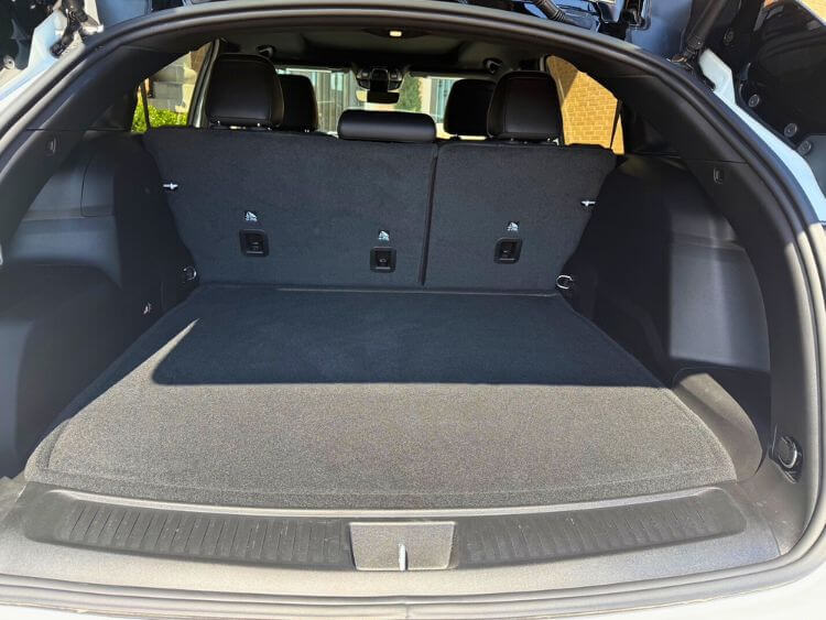 2025-jeep-Wagoneer-S-exterior-cargo