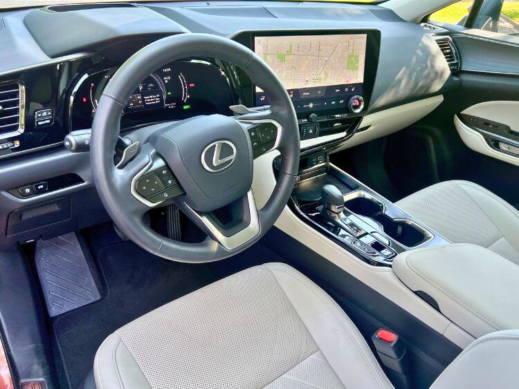 2025-lexus-350h-luxury-hero.