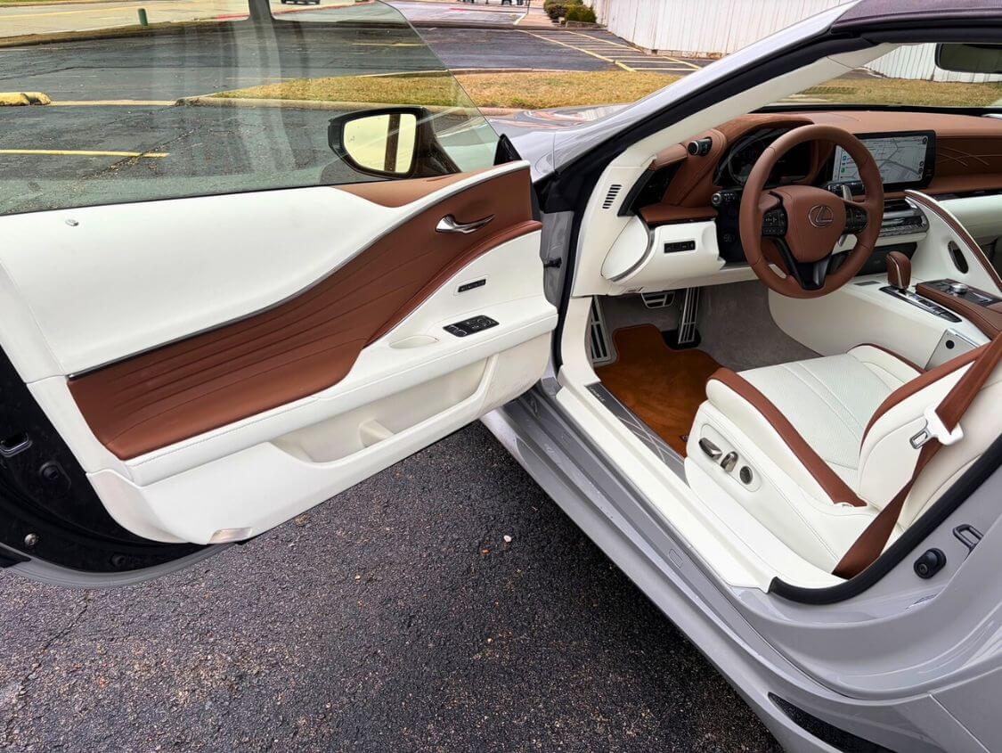 2025-lexus-LC500-Inspiration-series-cabin-1.jpg