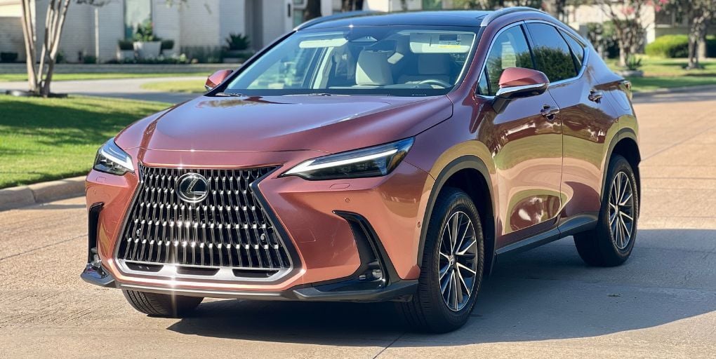 2025 Lexus NX 350h Luxury in Copper Crest. Credit: CarPro.