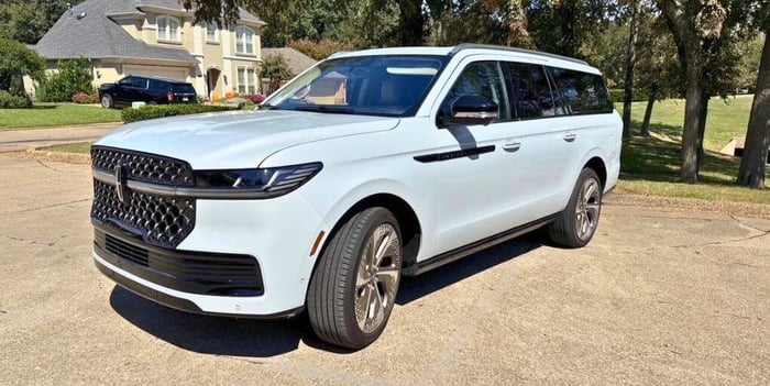 2025 Lincoln Navigator L Black Label Review