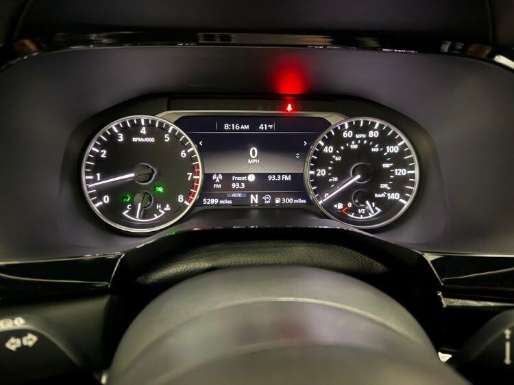 2025-nissan-pathfinder-rock-creek-digital-display-1-carpro