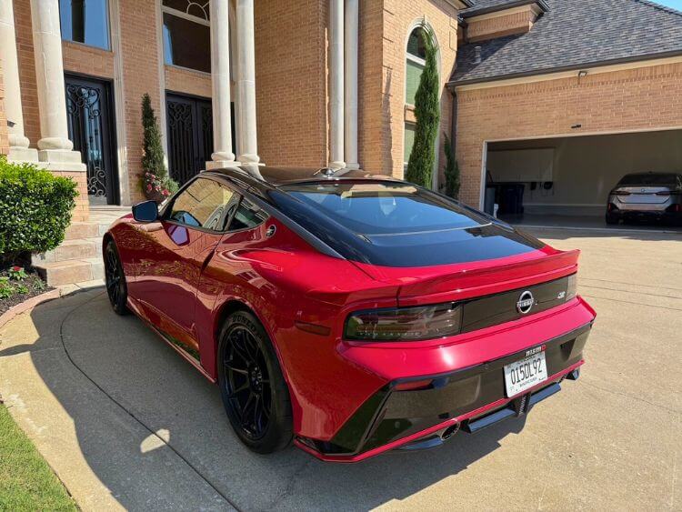 2025-nissan-z-nismo-exerior-2jpg