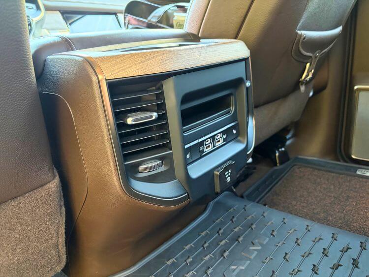 2025-ram-2500-limited-longhorn-2nd-row-ac-vents-carpro.