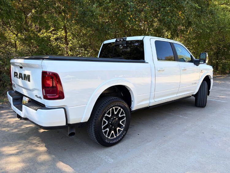 2025-ram-2500-limited-longhorn-exterior-03-carpro.