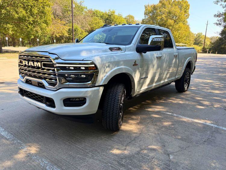 2025-ram-2500-limited-longhorn-exterior-carpro.