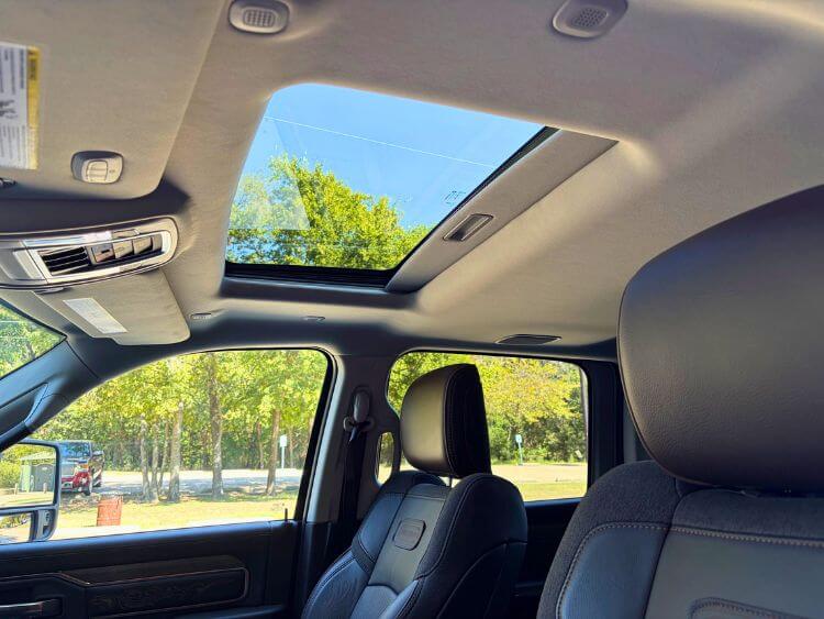 2025-ram-2500-limited-longhorn-sunroof-carpro.