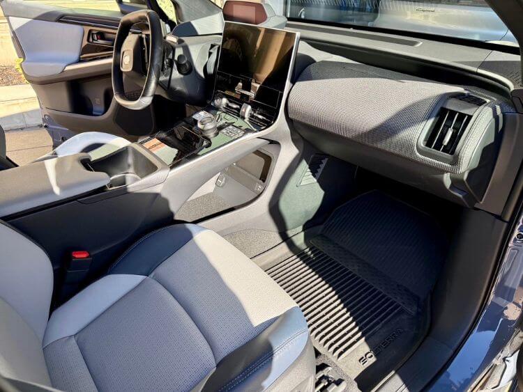 2025-subaru-solterra-passenger-side-2-carpro