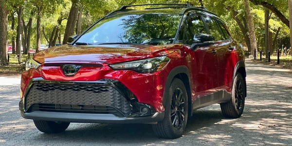 2025-toyota-corolla-cross-nightshade-carpro (1)