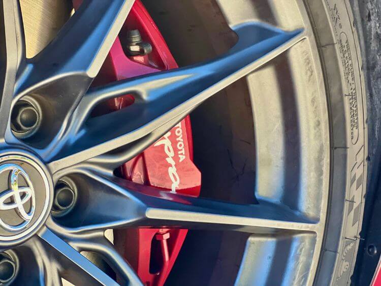 2025-toyota-g=supra-3.0-premium-brembo.jpg