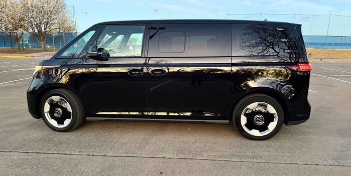 2025 VW ID. Buzz Pro S RWD Review