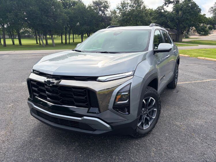 2026-Chevrolet-Equinox-ACTIV-grille