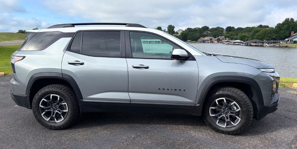 2026 Chevrolet Equinox ACTIV. CarPro.