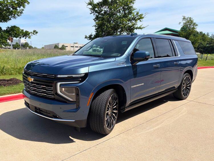 2026-Chevrolet-Suburban-High-Country-exterior-6-CarPro