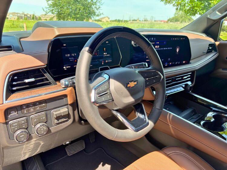 2026-Chevrolet-Suburban-High-Country-interior-hero-CarPro.jpg.